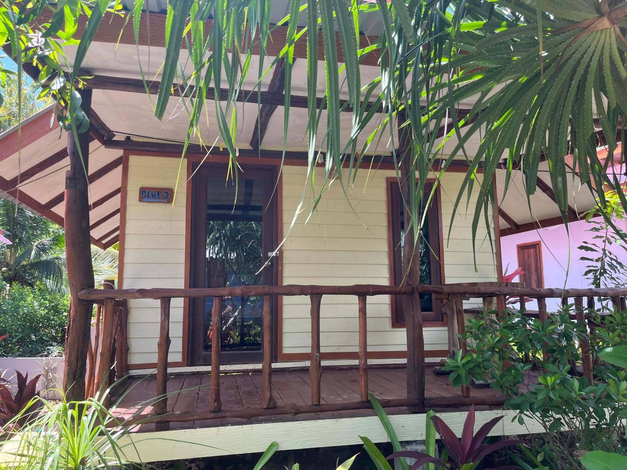 Blue Sky Bungalow Koh Jum Exterior photo